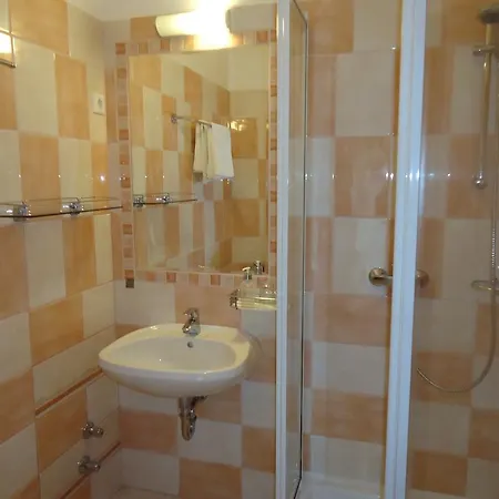 Kora Panzio Guest house Tihany