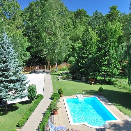 Guest house Kora Panzio Tihany