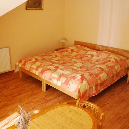 Guest house Kora Panzio 4*